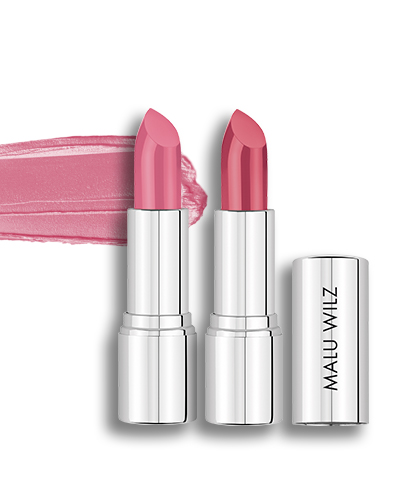 Lipsticks in Trendfarben runden den Look ab Lipstick