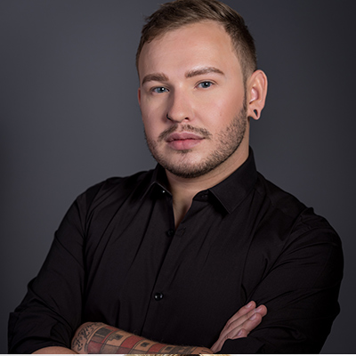 Make up Artist Lukas Budweiser Make up Artist Lukas Budweiser