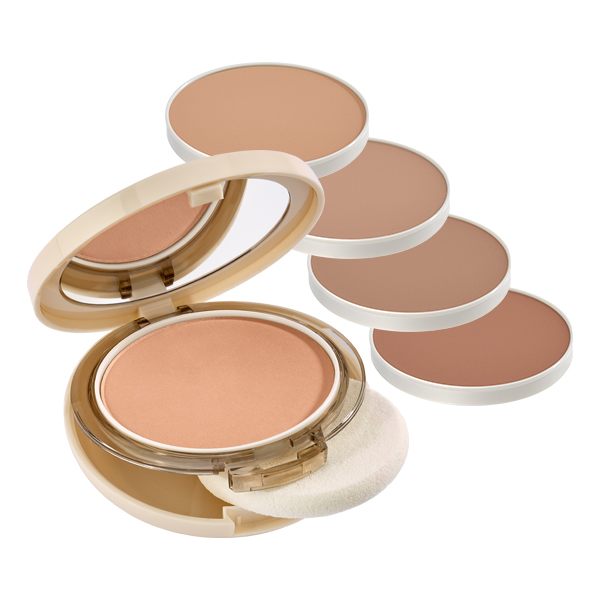 Die Skin Fusion Cream Foundation und Refills sind in 4 Nuancen erhältlich. Foundation mit Refills