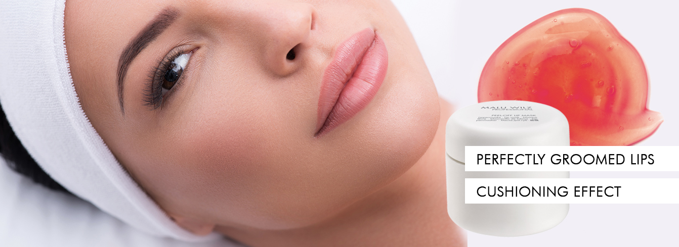 the PEEL-OFF LIP MASK ensures perfectly nourished lips with a cushioning effect young woman with lip mask